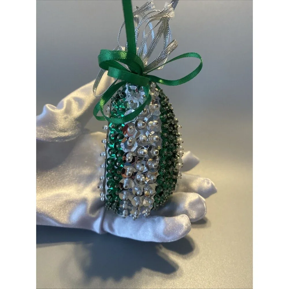 Vintage Christmas 3D Snowman Diorama Beaded Push Pin Ornament Handmade Green